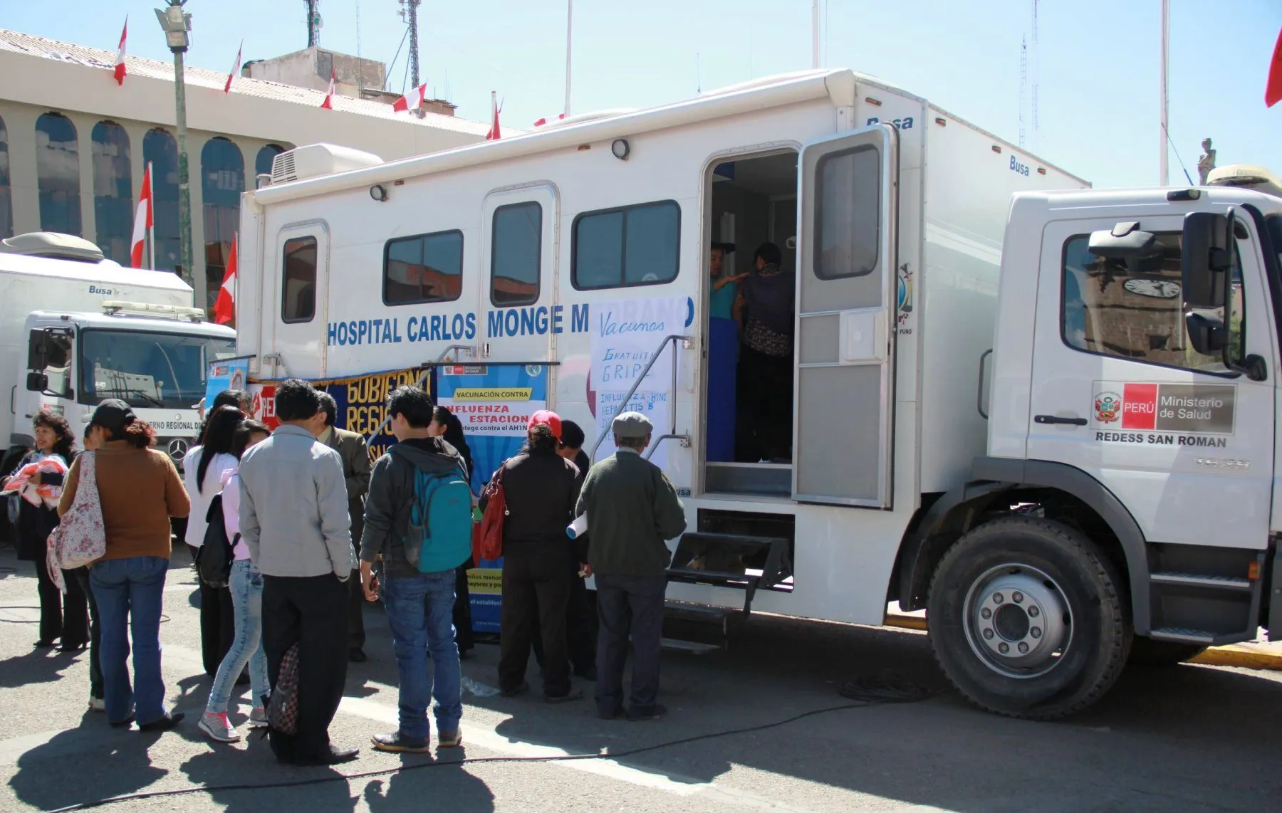 Clínicas móviles en Puno